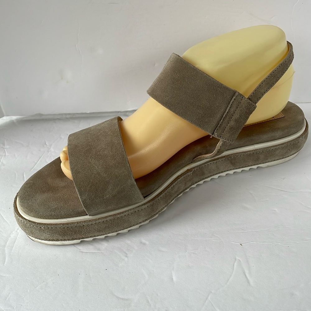 AGL Platform Sandals ATTILIO GIUSTI LEOMBRUNI